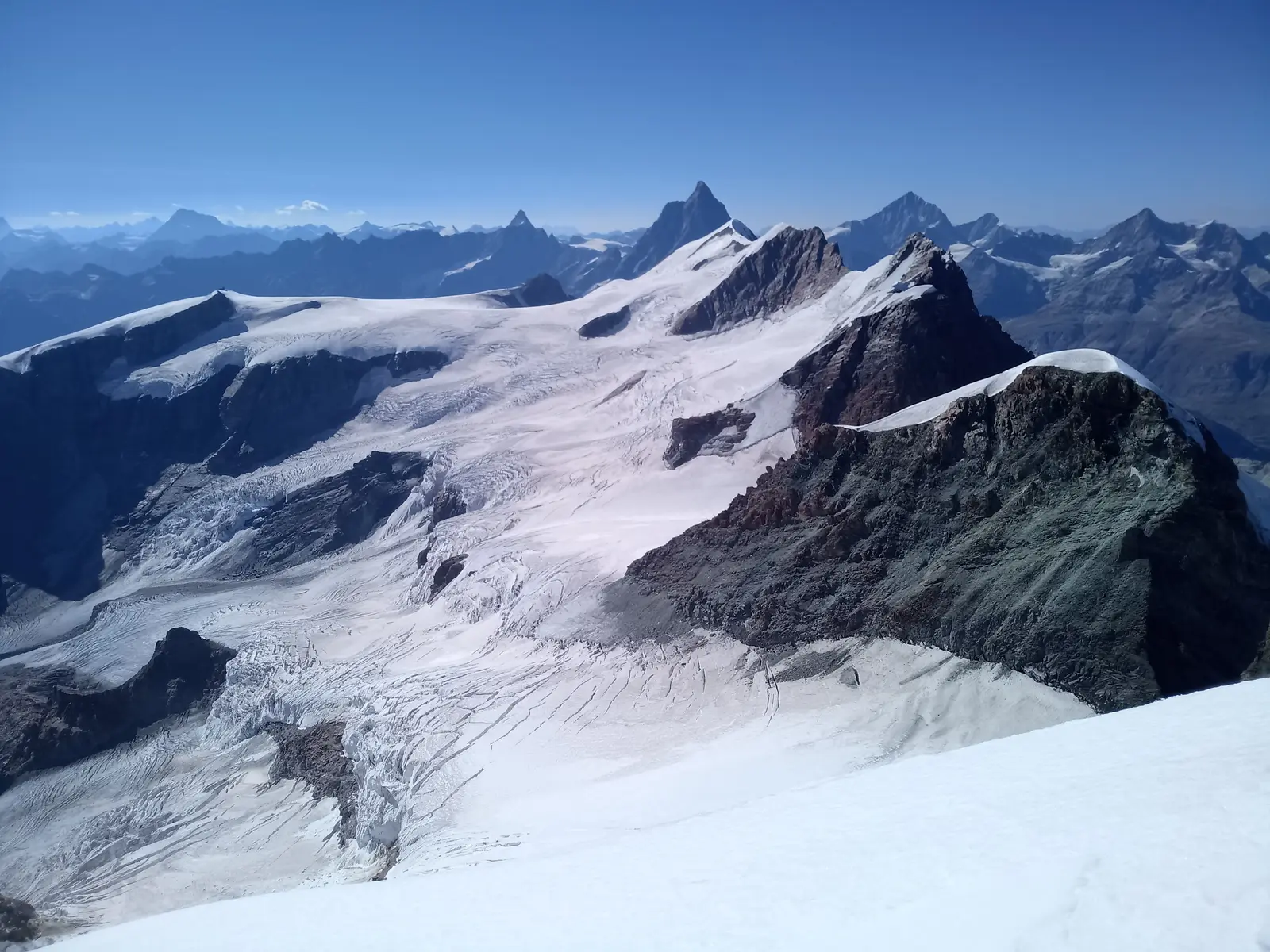 Spaghetti Tour : la grande traversée des 4000 du Mont Rose — photo 16