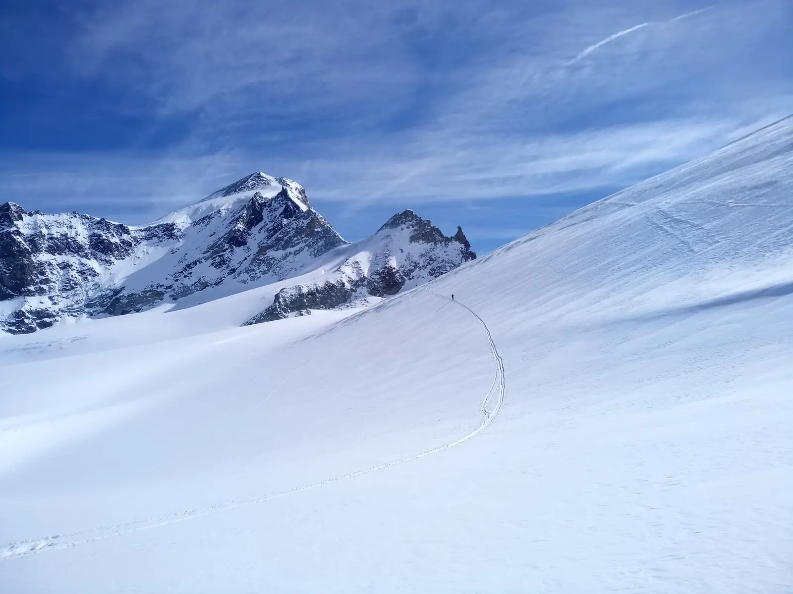 Un enchaînement de (presque) 3x 4000 à la journée : Strahlhorn, Rimpfischhorn, et Alphubel — photo 5