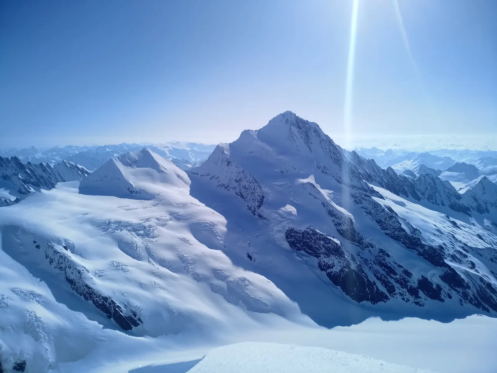 Raid dans l'Oberland pour aller cueillir des 4000 à ski avec Seb — photo 7