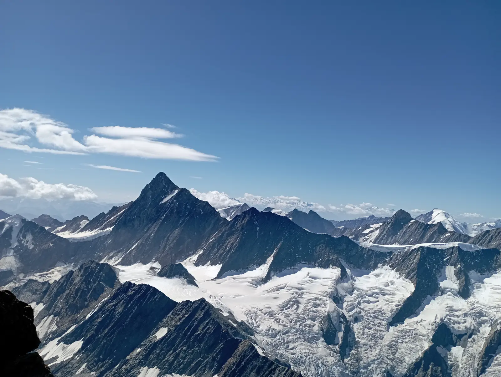Sur le fil des 4000 : traversée Schreckhorn – Lauteraarhorn — photo 6