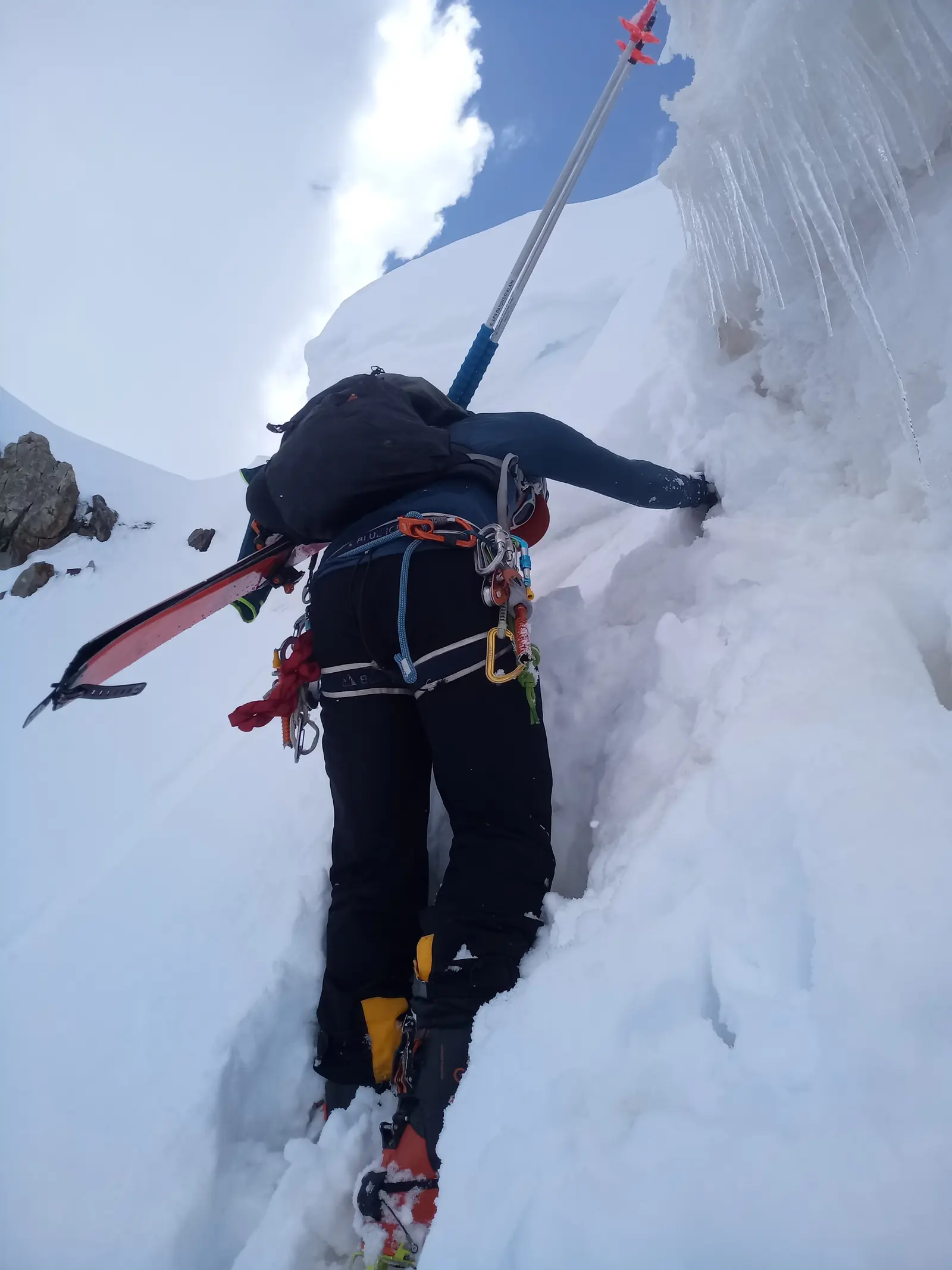 Pente raide & lancer de ski dans le massif des Écrins — photo 3
