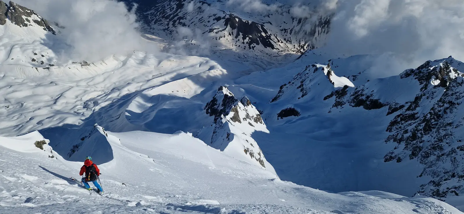 Pente raide & lancer de ski dans le massif des Écrins — photo 17