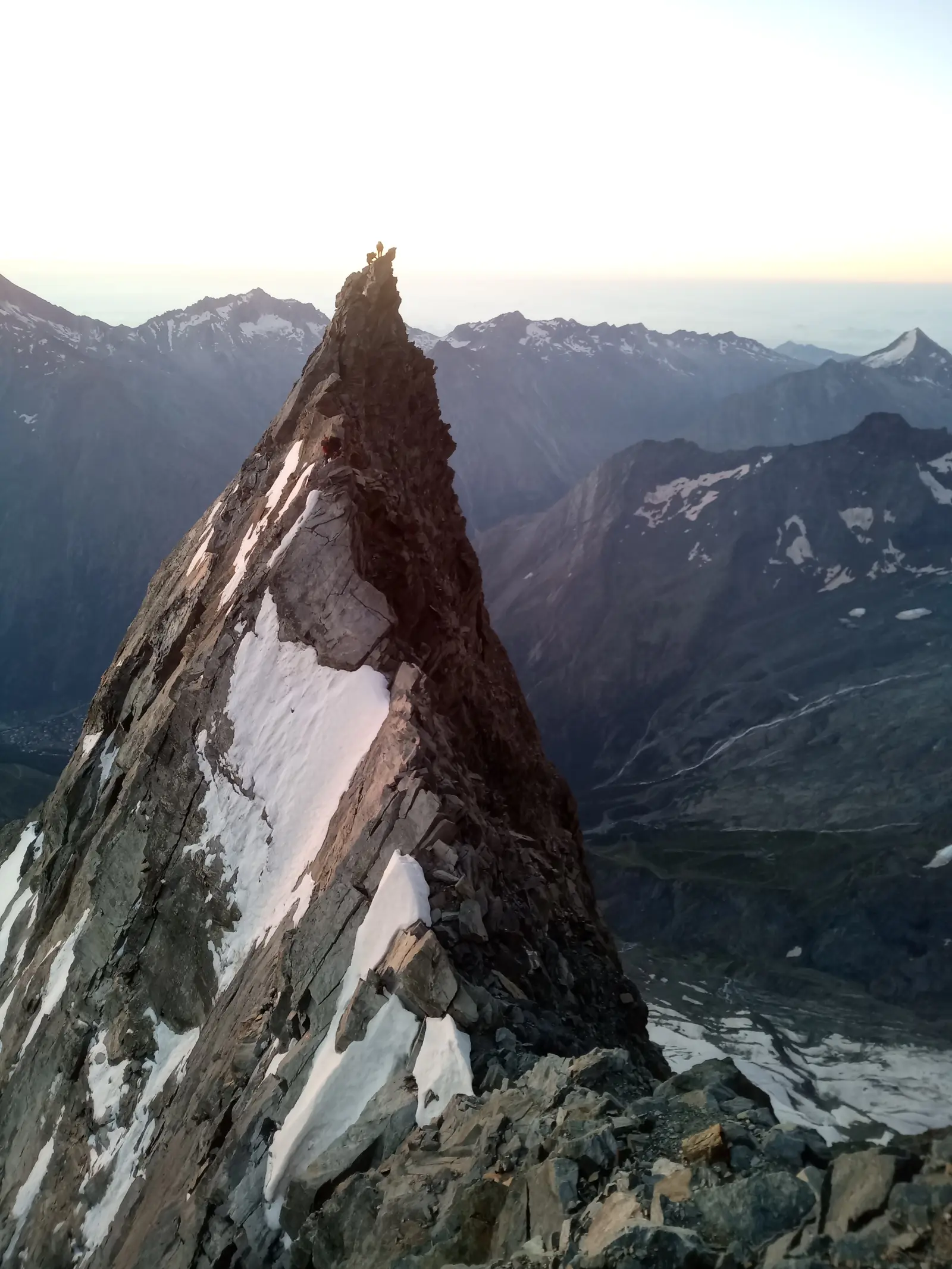 Nadelgrat intégrale : de Saas-Fee à Gasenried par le fil de 5 nouveaux 4000 — photo 3