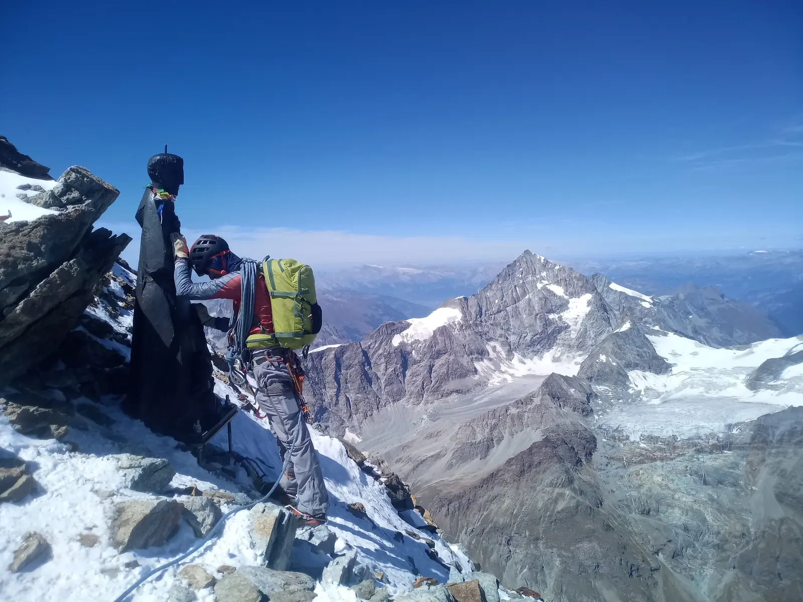 Cervin-Express : traversée de Zermatt à Breuil-Cervinia à la journée — photo 3