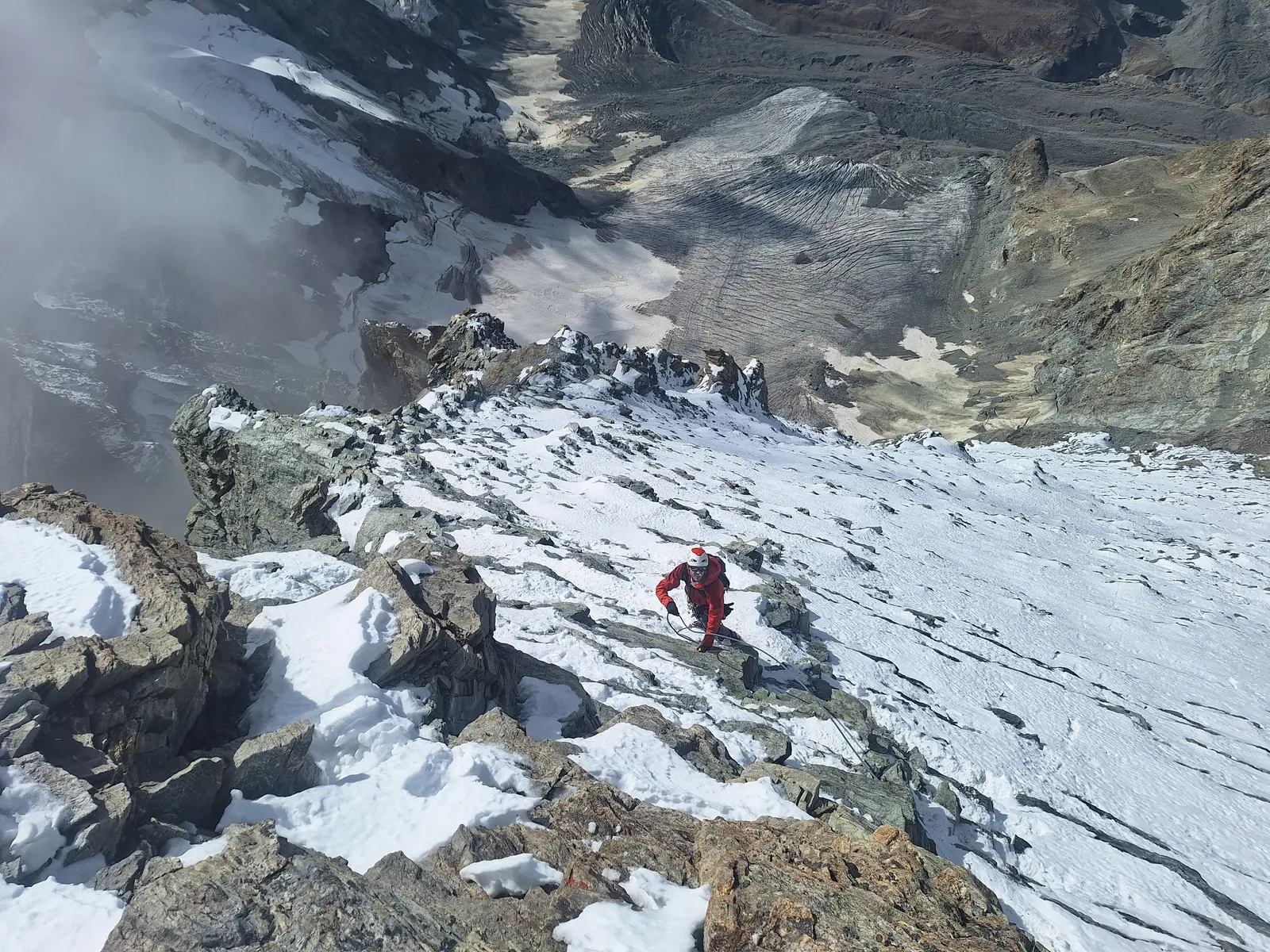 Cervin-Express : traversée de Zermatt à Breuil-Cervinia à la journée — photo 6