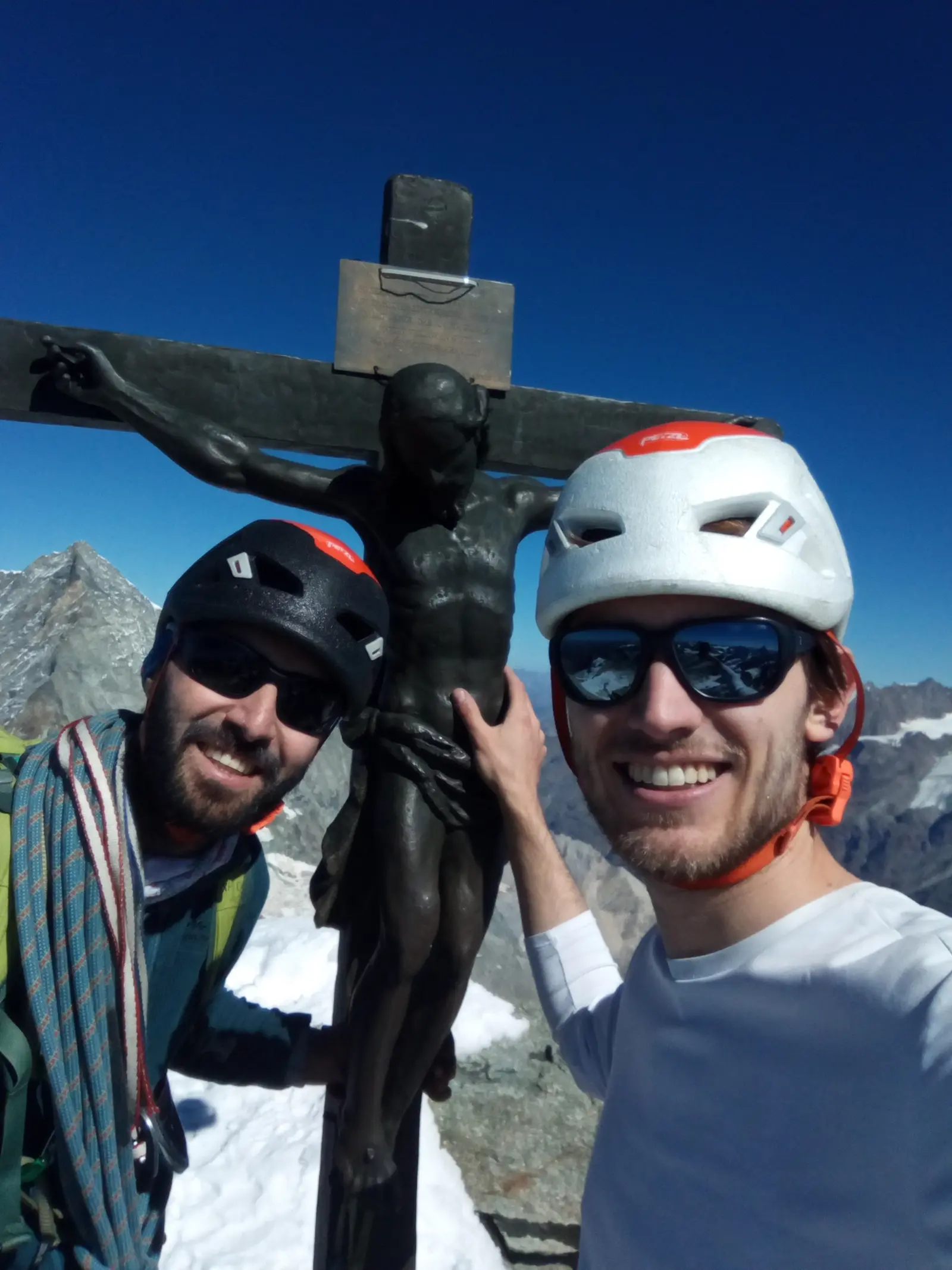 Blitzkrieg sur la Kanzelgrat du Zinalrothorn ! — photo 9